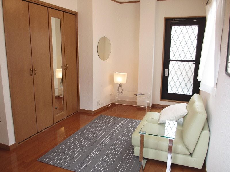 シャトル・坂上 ベッドルーム