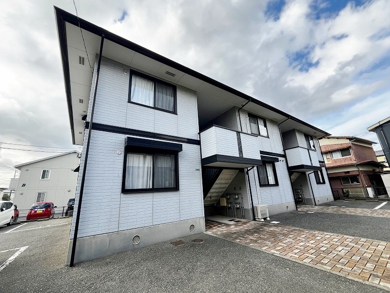 フローラ湯川Ｂ棟 201号室 外観