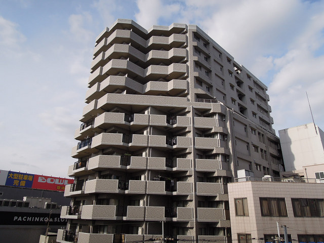 エスリード八尾北本町 外観