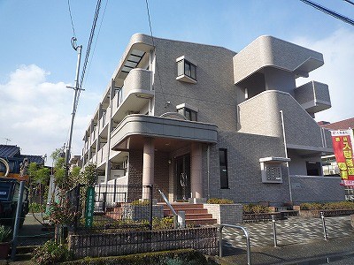 グランプレミール  302号室 外観