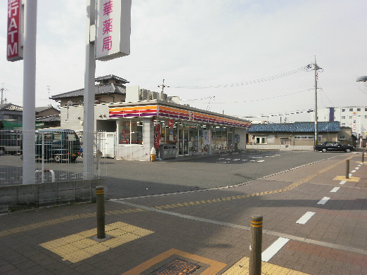 オレンジハウス コンビニ