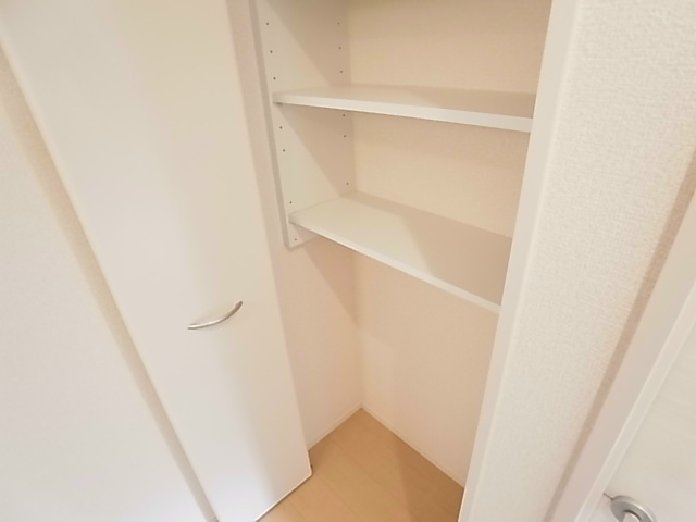 グラティア その他10