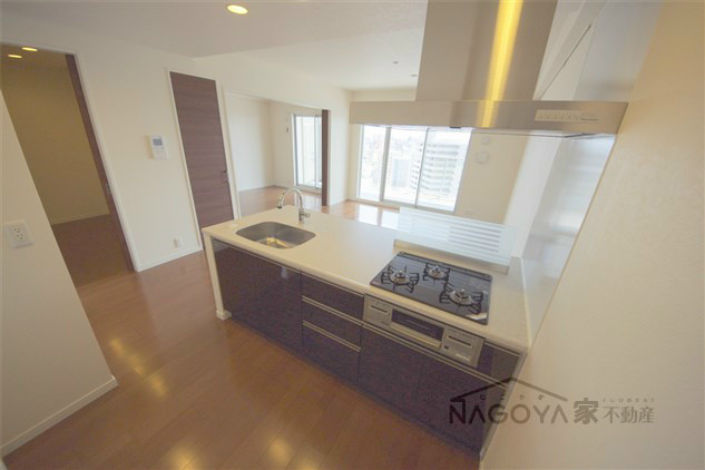 アデグランツ大須 キッチン