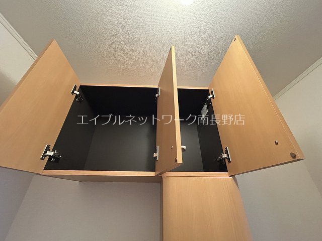 Ｓ．Ｒ－Ｅ・２ 玄関