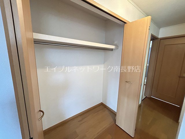 Ｓ．Ｒ－Ｅ・２ 収納