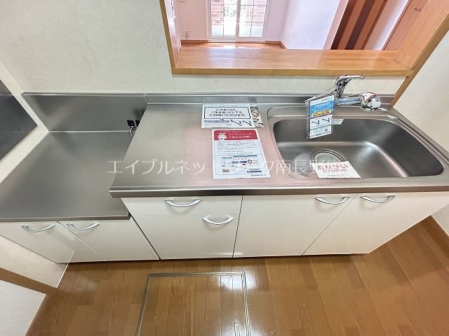 Ｓ．Ｒ－Ｅ・２ キッチン