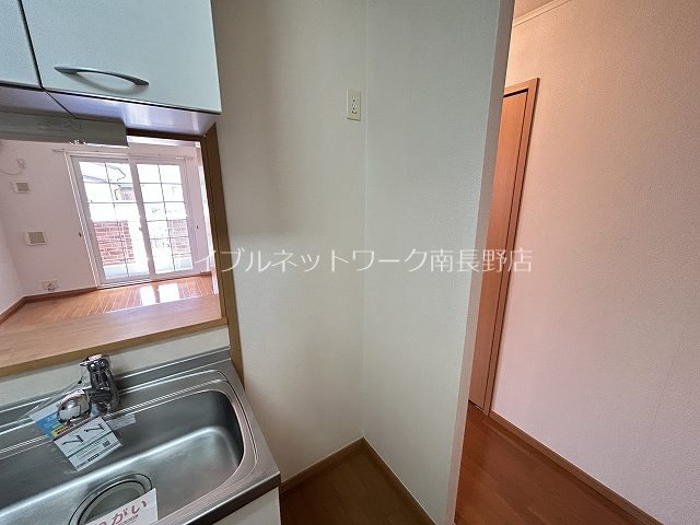 Ｓ．Ｒ－Ｅ・２ キッチン