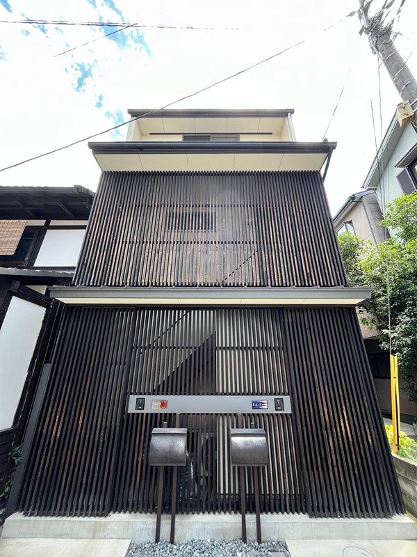 朱雀の陽 外観