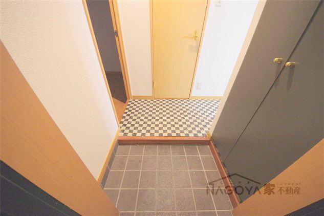 ヴェリエール・ドゥ・セ 玄関