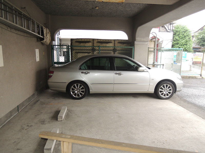 マンションジュエル 駐車場