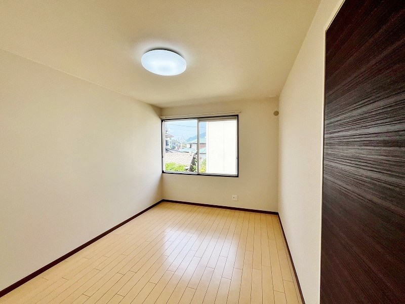 フレグランス常盤　Ｂ棟 ベッドルーム