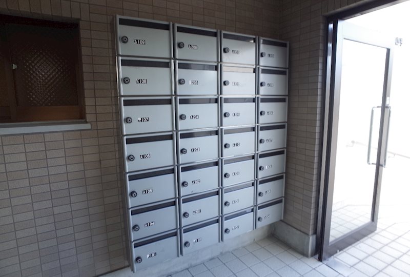 オプティ岡本山手 エントランス
