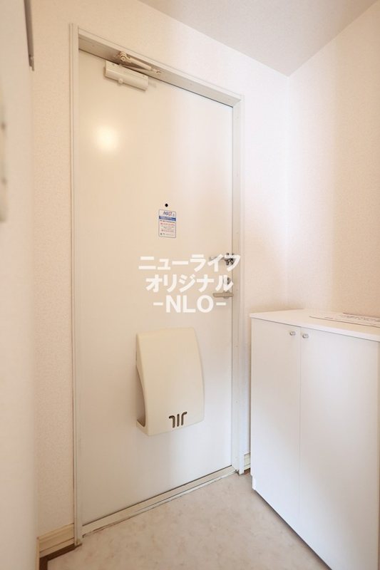 グリーンヒルねぎし 玄関