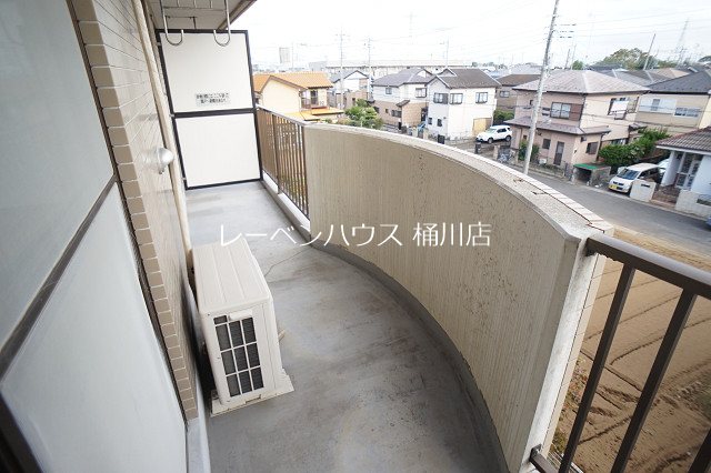 ニューサンライズ ベランダ