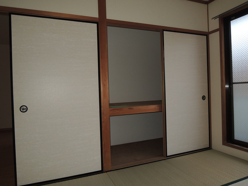 ピアパーク佐堂2 収納
