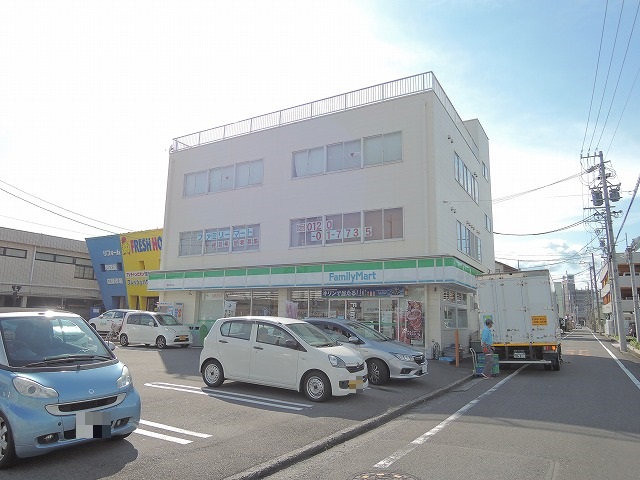 津島町戸建 コンビニ