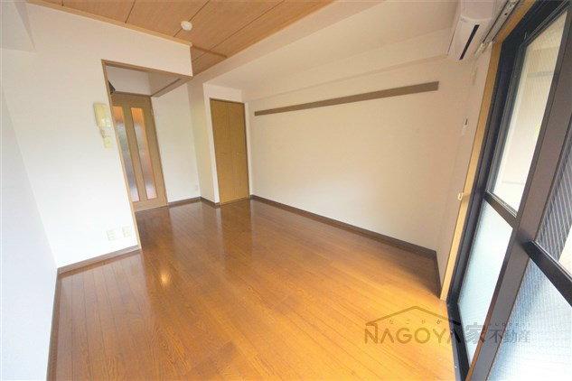 葵ビル リビング