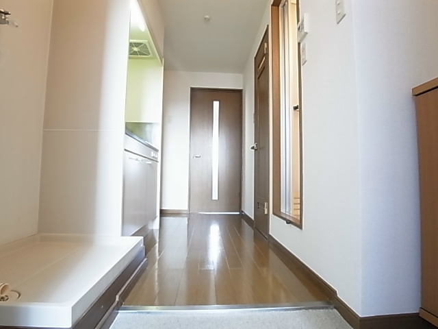 アヴニール・Ｋ　壱番館 玄関