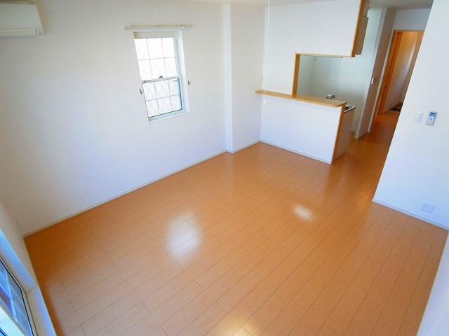 サンリット　ファミーユＩ リビング