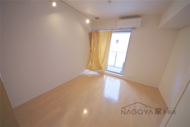 シエルブルー栄 リビング