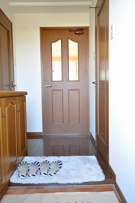 ヒルサイド守恒 玄関