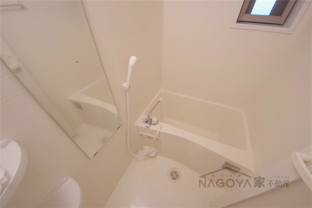 エスティメゾン東別院 風呂画像