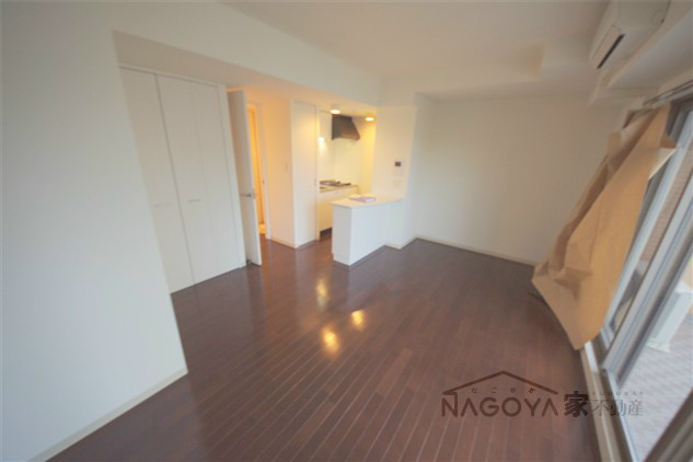 エスティメゾン東別院 リビング