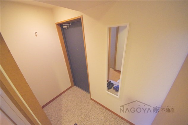 センチュリー富士見 玄関