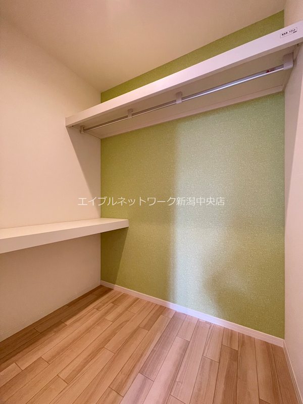 レジデンス堀之内 収納