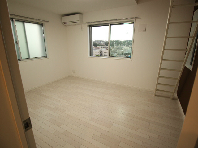 ブランドール日吉 リビング