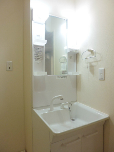 WHITE MAISON SATE 玄関