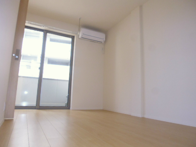 WHITE MAISON SATE ベッドルーム