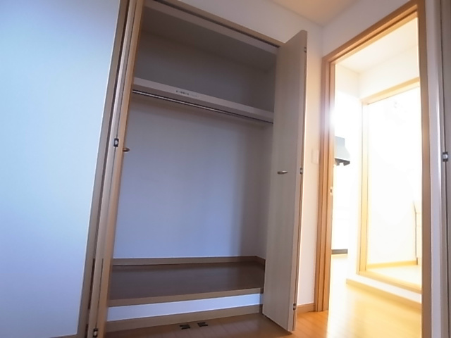 フィオーレ、Y その他3