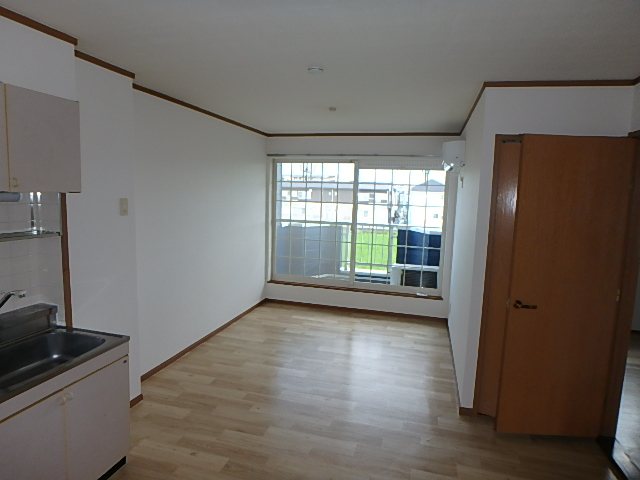 フラットプラザ リビング