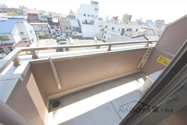 エクセラン本願寺 ベランダ