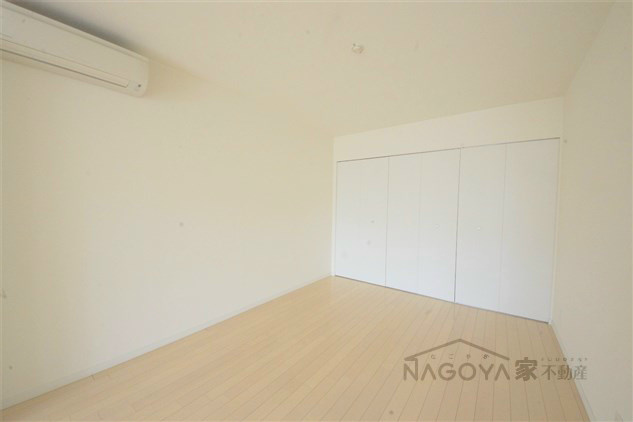 レジディア東桜Ⅱ リビング