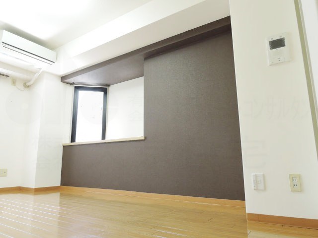 ライオンズマンション八尾第二　　　　分譲貸し リビング