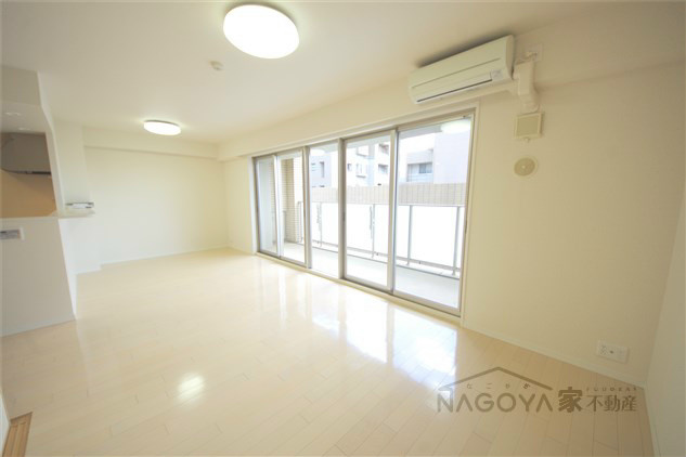 東山公園レジデンス リビング