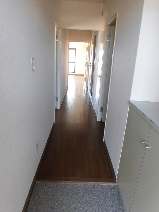 プランドール小金井 玄関