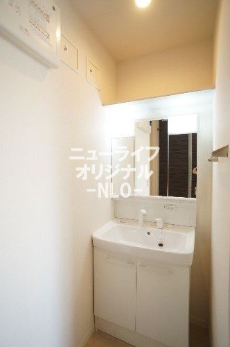メゾン ド　アトリエール 洗面所