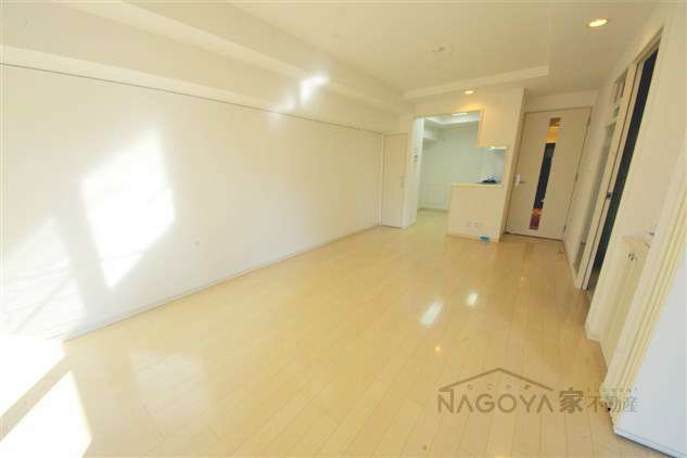 リエトコート丸の内 リビング