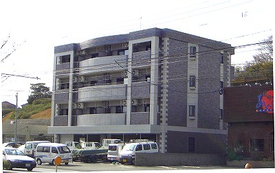 フローレスタシオン参番館 201号室 外観