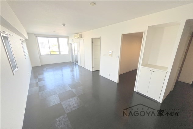 御棚町hills リビング