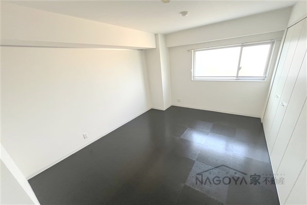 御棚町hills ベッドルーム