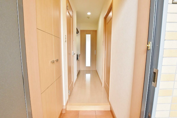 アンシャール 玄関