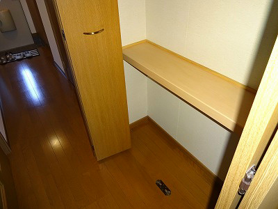 プラードⅡ 収納
