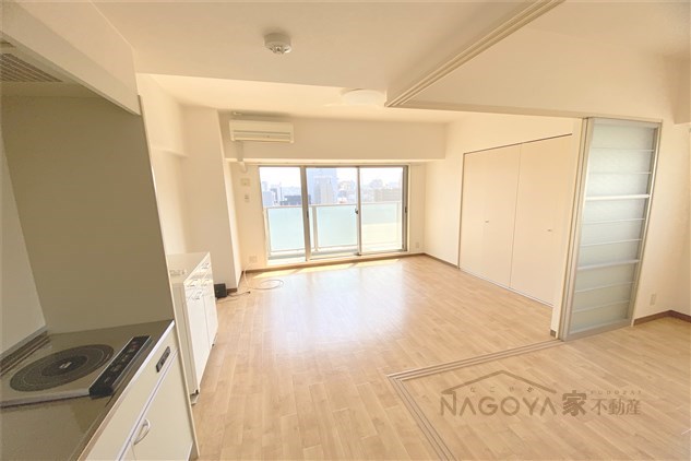 プレステージ千種 リビング