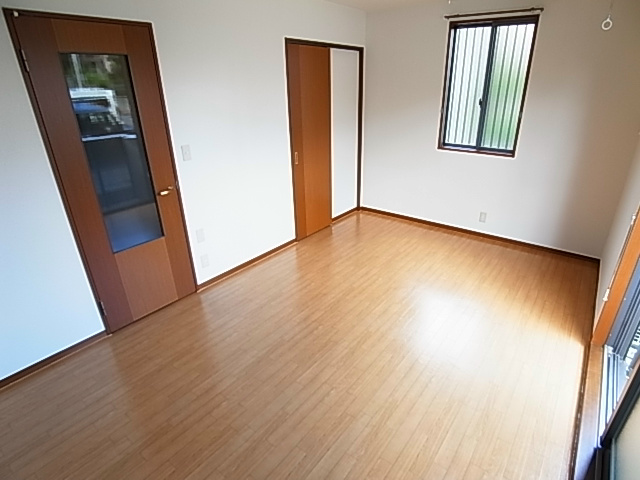 ハイツアバンセ リビング