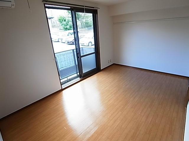 ハイツアバンセ ベッドルーム