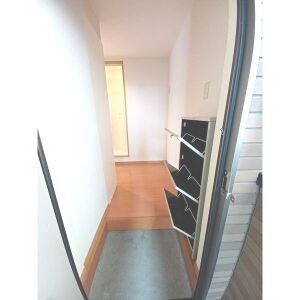 エムケート桜山 玄関